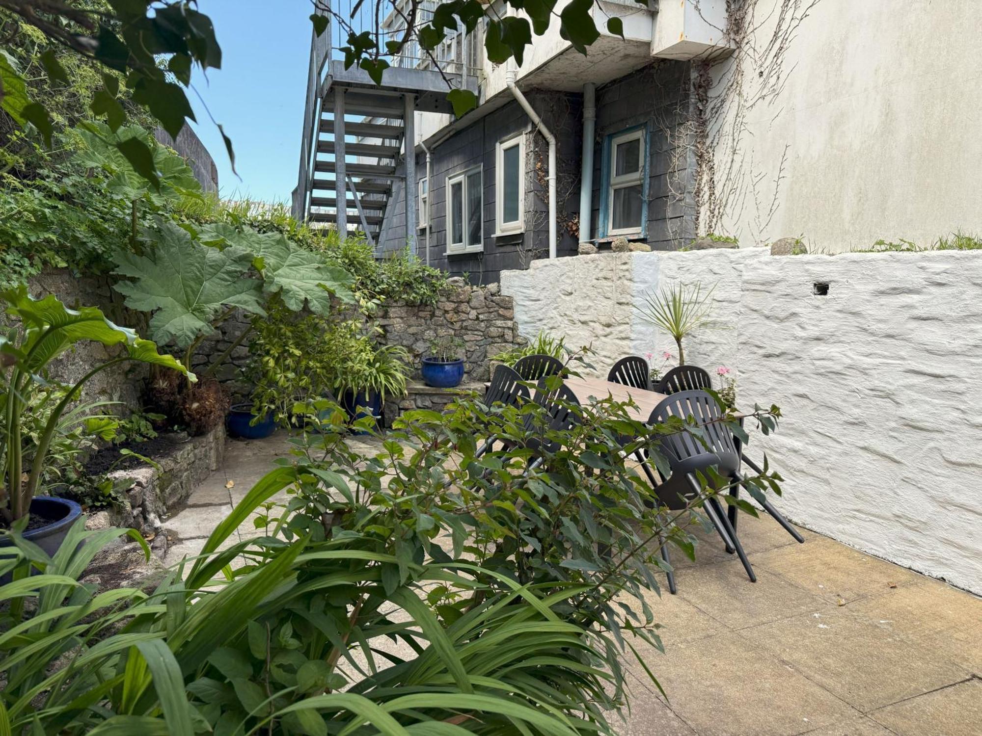 10 The Warren, Amazing Seaviews From Every Floor! St Ives Extérieur photo